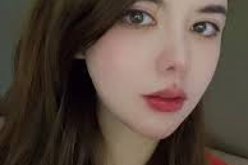 四位明星盲目耍大牌：吴谨言摆谱央视被点名李梦任性毁演技张大大暴力霸凌文章任性要求陕西油泼面路人缘彻底败光！