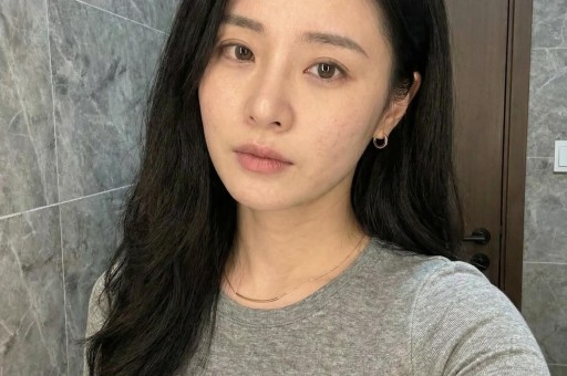 央视痛批！吴谨言耍大牌真相曝光出行阵仗惊动全网道歉竟被骂毫无诚意！-第1张图片-