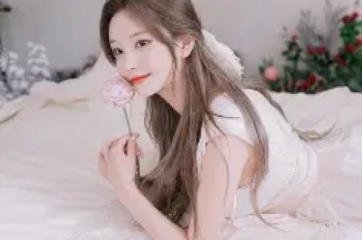 薛小婉回应骂任权前女友 网红圈的永恒剧本