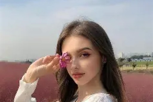 女明星集体“塌房”她们为啥都不装了